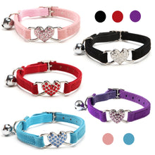 Load image into Gallery viewer, Luxury Chrystal Heart Charm Cat Collar