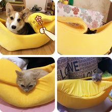 Load image into Gallery viewer, Cozy Cute Banana Shaped Cat Bed