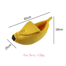 Load image into Gallery viewer, Cozy Cute Banana Shaped Cat Bed