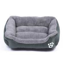 Load image into Gallery viewer, Multi-Color Soft Cotton Pet Cat Dog Bed