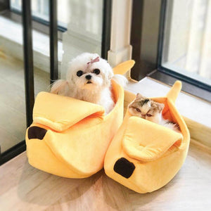 Cozy Cute Banana Shaped Cat Bed
